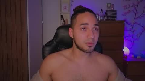 Snapshot of latin_luxury_i chatting on 02.07.26 Free OF online show from 02.07.26