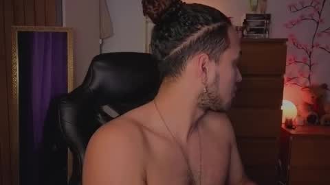 Snapshot of latin_luxury_i chatting on 03.01.26 Free OF online show from 03.01.26