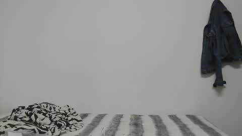 Snapshot of latin_meg chatting on 01.17.26 M E G A N online show from 01.17.26