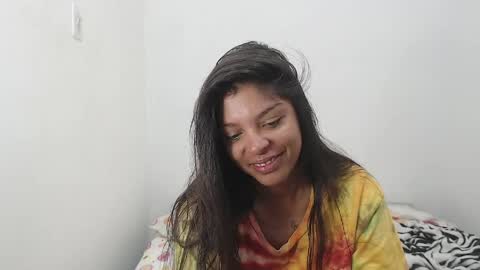 M E G A N  online show from 04.13.26