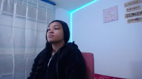 Snapshot of latin_rihanna_j chatting on 10.15.25 karen online show from 10.15.25