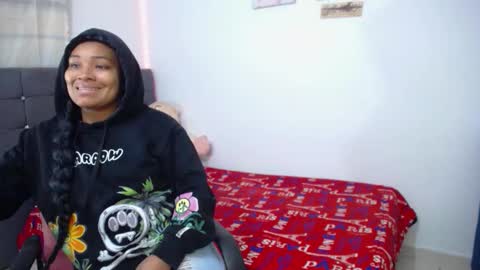 Snapshot of latin_rihanna_j chatting on 10.17.25 karen online show from 10.17.25