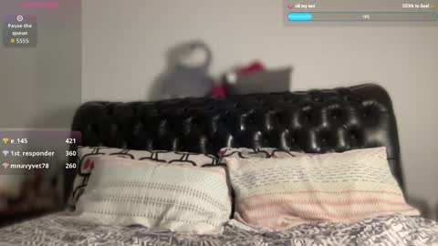 latina_bbyxo online show from 10.23.25