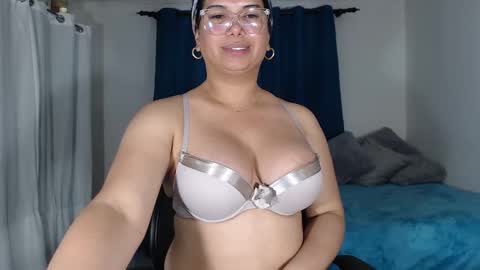 FLOR SALVAJE online show from 01.16.25