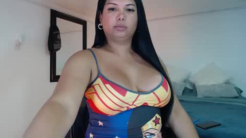 FLOR SALVAJE online show from 09.23.25
