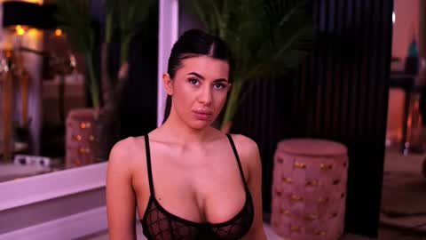 Latina online show from 03.11.26
