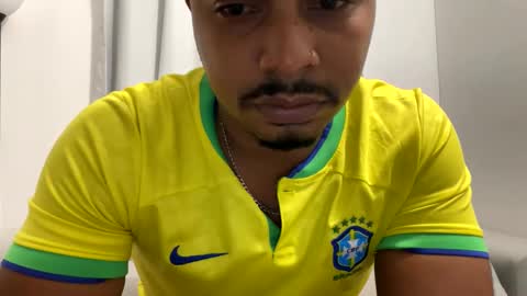 Snapshot of latinbbc_00 chatting on 02.24.25 latinbbc_00 online show from 02.24.25