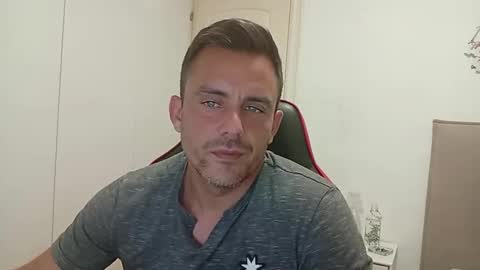 LatinBlueBoy online show from 09.09.25