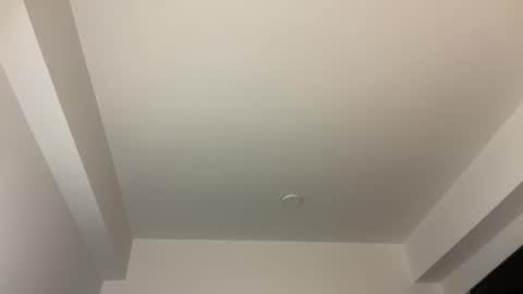 Snapshot of latinella chatting on 10.19.25 Hi - online show from 10.19.25