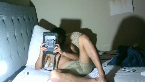 latinincognito online show from 04.08.26