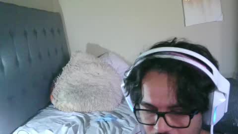 latinincognito online show from 04.13.26