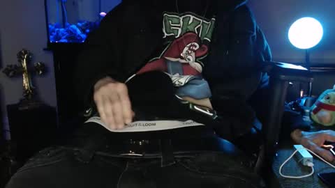 latinlover513 online show from 02.19.25
