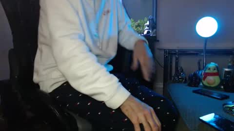 latinlover513 online show from 02.19.25