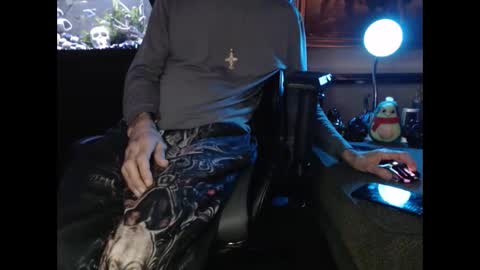 latinlover513 online show from 02.22.25