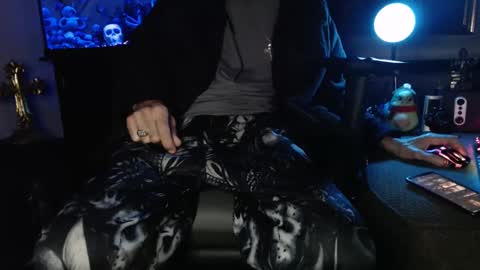 latinlover513 online show from 02.24.25