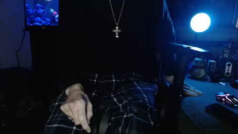 latinlover513 online show from 02.28.25