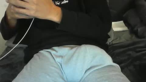 latinman7945 online show from 02.11.26