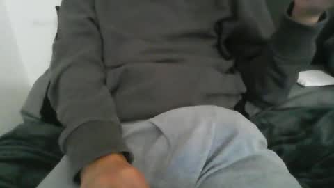 latinman7945 online show from 02.16.26