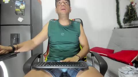 latinmartin73 online show from 01.08.25