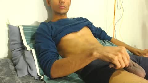 Snapshot of latinmilker chatting on 01.17.25 Andy online show from 01.17.25