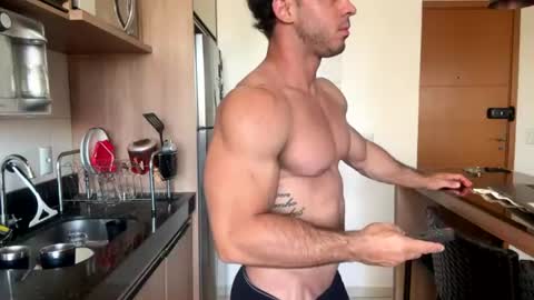 latino_rodri online show from 07.22.26