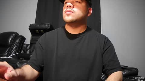 Snapshot of latinstud7 chatting on 01.15.25 Nico online show from 01.15.25