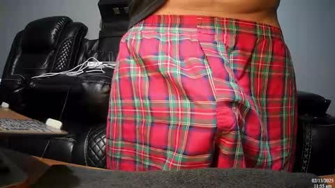 Snapshot of latinstud7 chatting on 02.13.25 Nico online show from 02.13.25