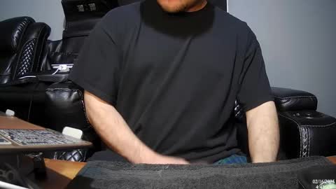 Snapshot of latinstud7 chatting on 02.16.25 Nico online show from 02.16.25