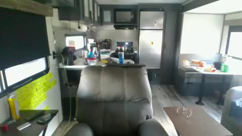 latniter online show from 10.26.25