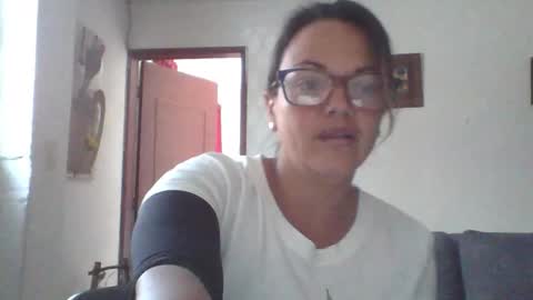 Laura online show from 02.12.26