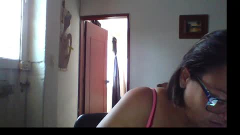 Snapshot of lau16310 chatting on 06.03.26 Laura online show from 06.03.26