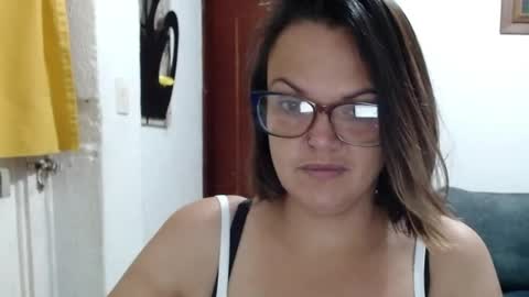 Snapshot of lau16310 chatting on 07.19.26 Laura online show from 07.19.26