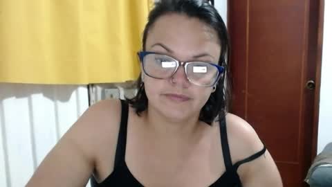 Snapshot of lau16310 chatting on 07.21.26 Laura online show from 07.21.26