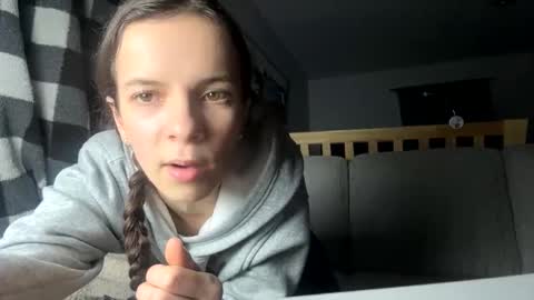 lauegauths3 online show from 12.21.24