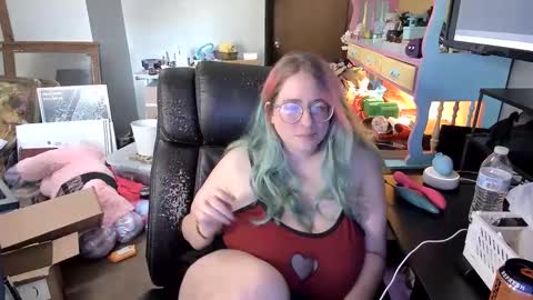 Little Leo online show from 10.08.25