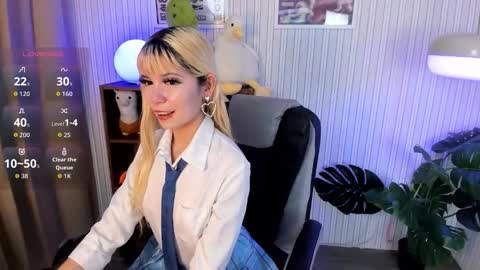 laukyubey1 online show from 09.29.25