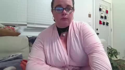 LauLauMa online show from 12.20.24