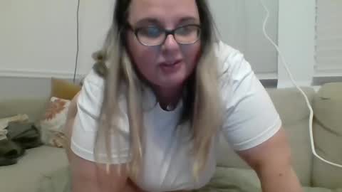 LauLauMa online show from 01.13.25