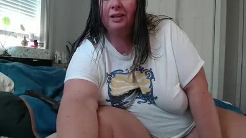 LauLauMa online show from 11.06.25