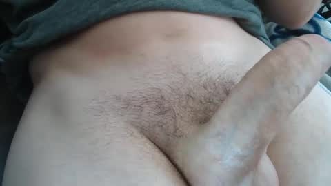 launeeee1 online show from 12.28.24