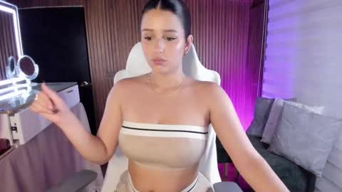 laura cruz online show from 03.01.26