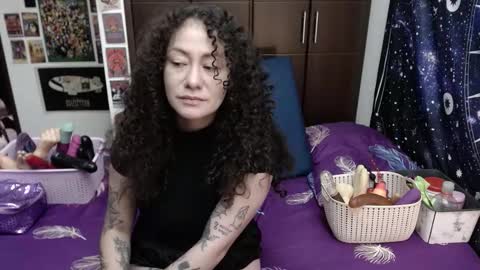  Wen  online show from 10.22.25