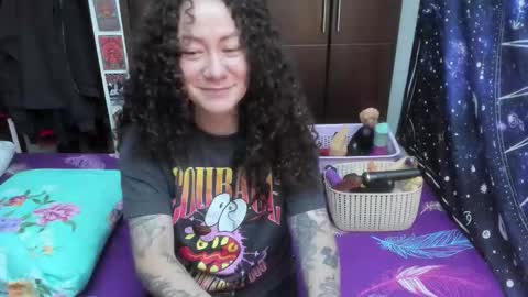  Wen  online show from 11.18.25