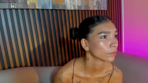 Laura online show from 03.21.26