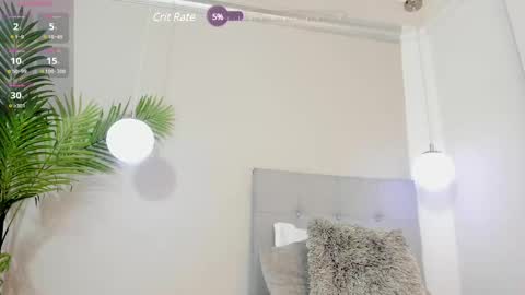 Laura Bonnet  online show from 03.10.25