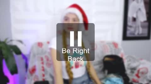 LAURA online show from 12.20.25