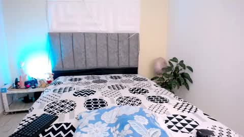 Snapshot of laura_candy02 chatting on 01.19.26 LAURA online show from 01.19.26