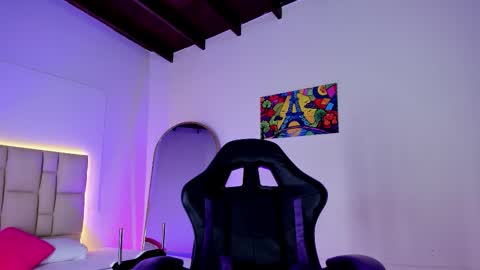 laura_carmona online show from 09.20.25