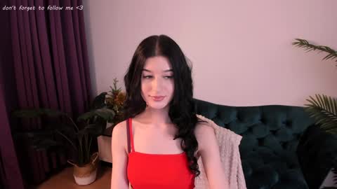 Laura online show from 12.18.24