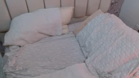 laura online show from 12.10.24